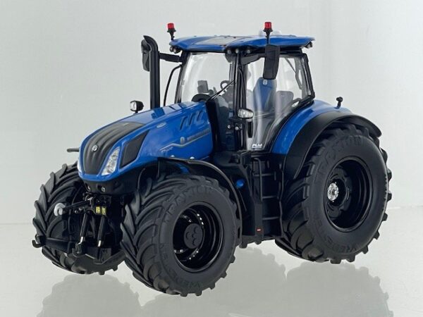 New Holland T7.340 Blue met Zwarte velgen Limited Edition 250 stuks 1:32