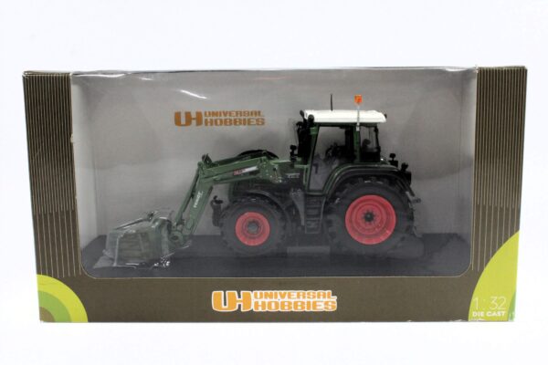 Fendt 415 with front bale grab - 1:32