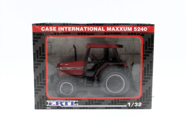 Case International Maxxum 5240 - 1:32