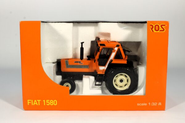 Fiat 1580 2WD tractor (orange) - 1:32