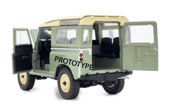 Landrover Series 3 88 safari top Atlantic green 1:32 PRE-ORDER nog niet leverbaar